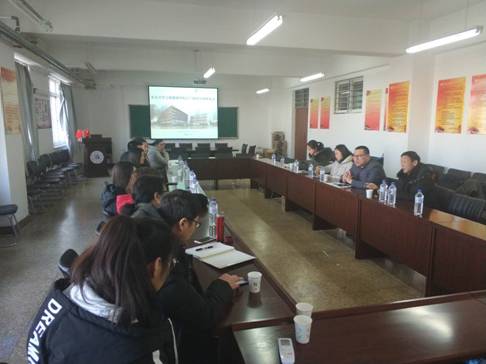 032CCE90DD4F1E19524D01F2DB12BC98