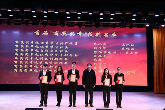 C:/Documents and Settings/Administrator/桌面/元旦晚会/I63A9311.JPG